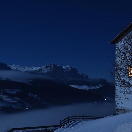 Schloss Gravetsch Villa Villandro Esterno foto