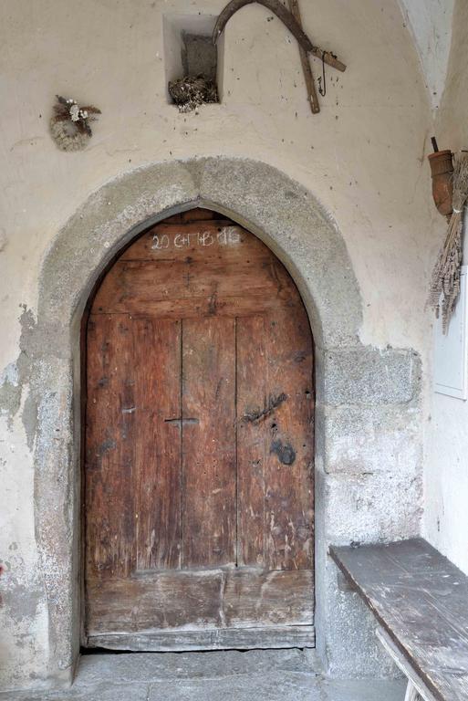 Schloss Gravetsch Villa Villandro Esterno foto
